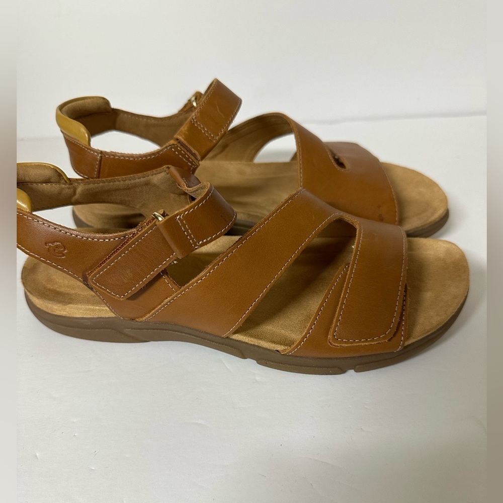 Easy Spirit Mavey Brown  Leather Sandals Size 8.5